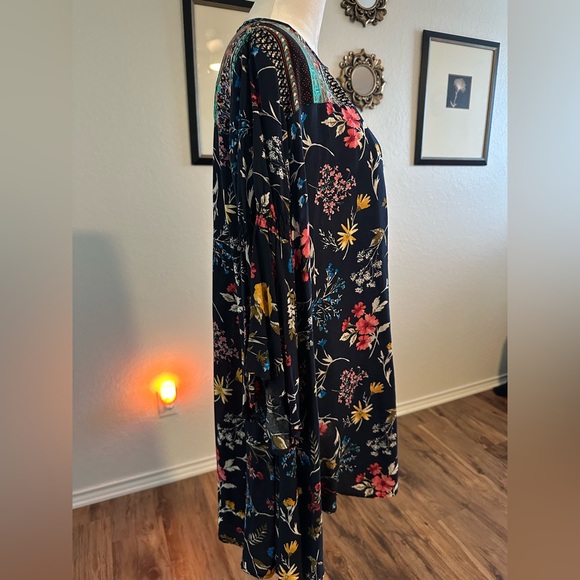Umgee Bohemian Flare Sleeve Floral Dress 🌺 (fits M-XL) - Picture 5 of 7